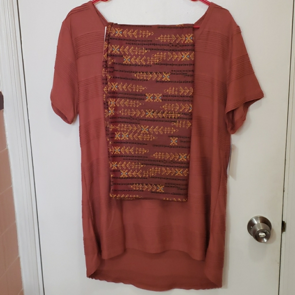 NEW WITH TAGS - Lularoe Cassie skirt and Classic T set